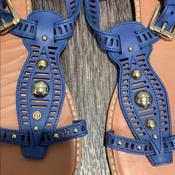 ZiGi sandals - Picture 3 of 3